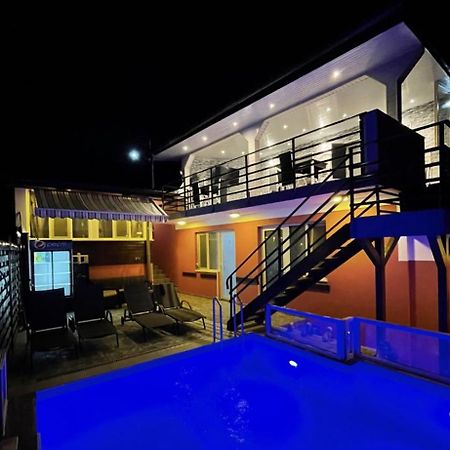 فندق Casa Clau Orşova المظهر الخارجي الصورة